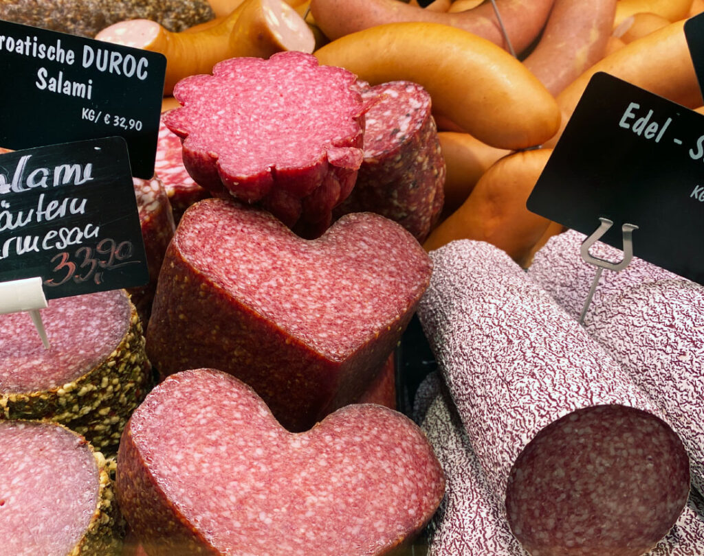 Salami formet som hjerte